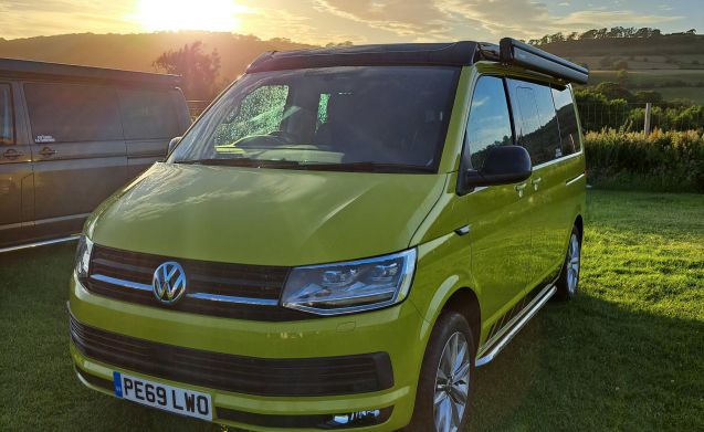 Volkswagen Transporter A Vans Penrith Bumblebee – Luxury 2019