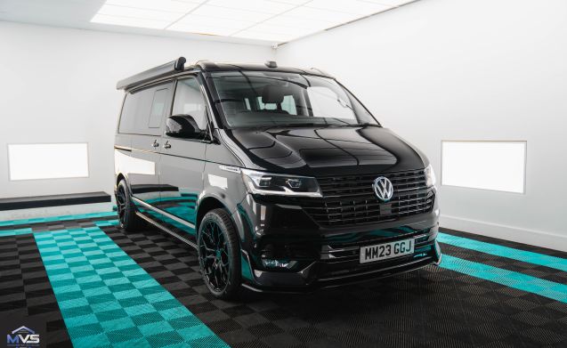 Peak District Campervan and Motorhome Hire 4 Volkswagen motorhome for 4 people in Greater Manchester