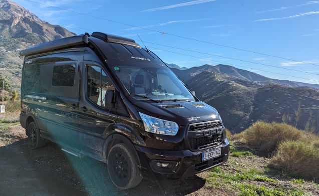 iVan – 4x4 Ford transit from €138 Goboony