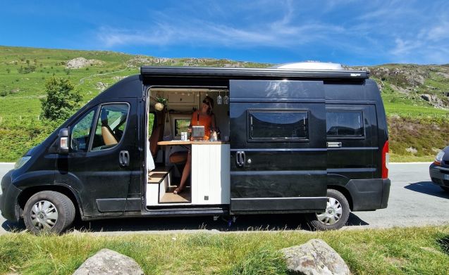 Citroën motorhome for 4 people in Leeds