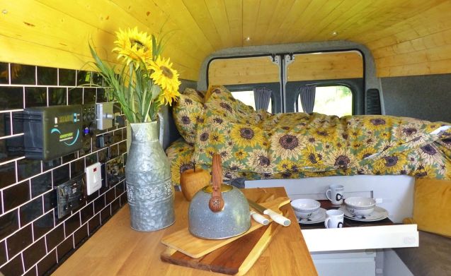 Camper and Motorhome Hire | Peak District 2 Citroën motorhome for 3 people in Greater Manchester