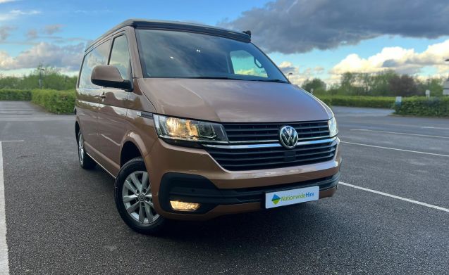Volkswagen motorhome for 4 people in Bulwell