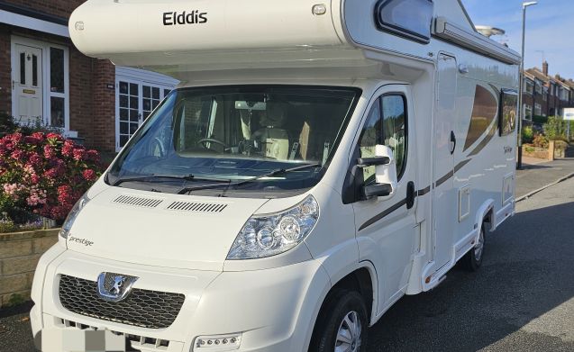 Peak District Campervan and Motorhome Hire 11 Elddis Prestige 145 motorhome for 4 people in Derbyshire