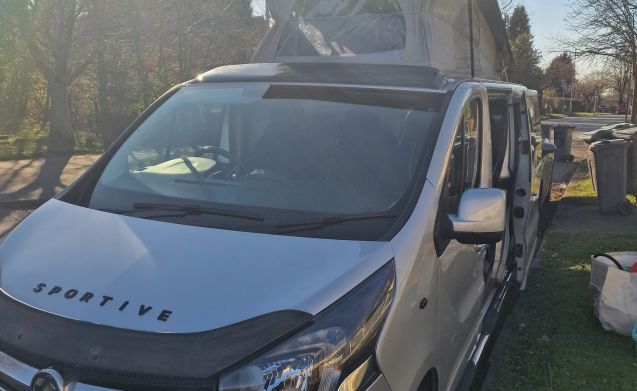Vauxhall vivaro motorhome for 4 people in Wythenshawe