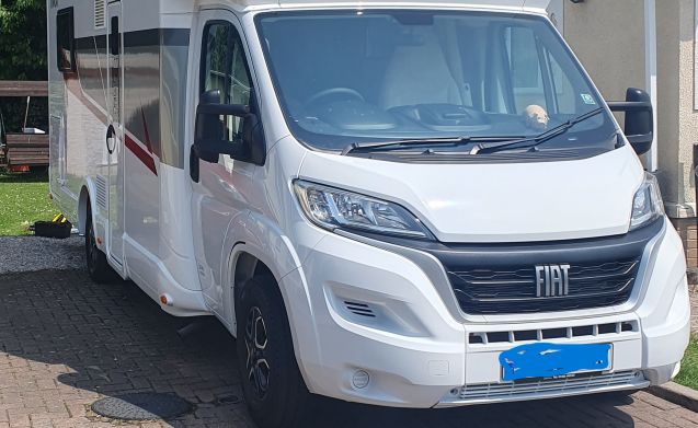 Peak District Campervan and Motorhome Hire 7 Fiat motorhome for 4 people in Willington