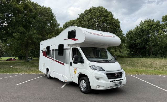 Fiat motorhome for 7 people in Willington