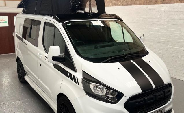 Ford motorhome for 4 people in Greater Manchester