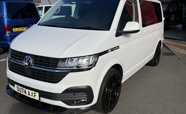 VW Campervan SWB – VW Transporter Camper King Brand New