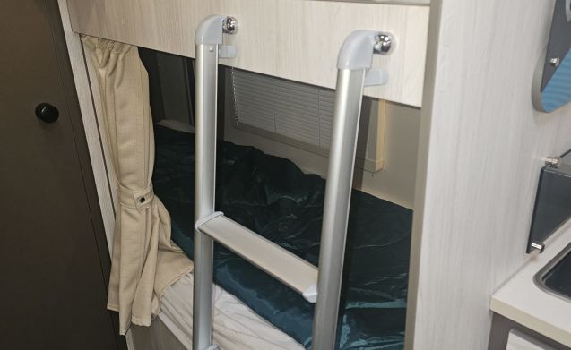 Camper and Motorhome Hire | Peak District 1 Rimor motorhome for 6 people in Greater Manchester