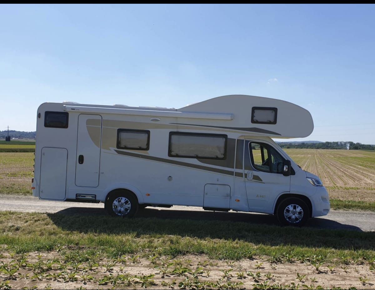 Le gros pepere – Camping car 6 personnes FAMILLIAL GRAND CONFORT