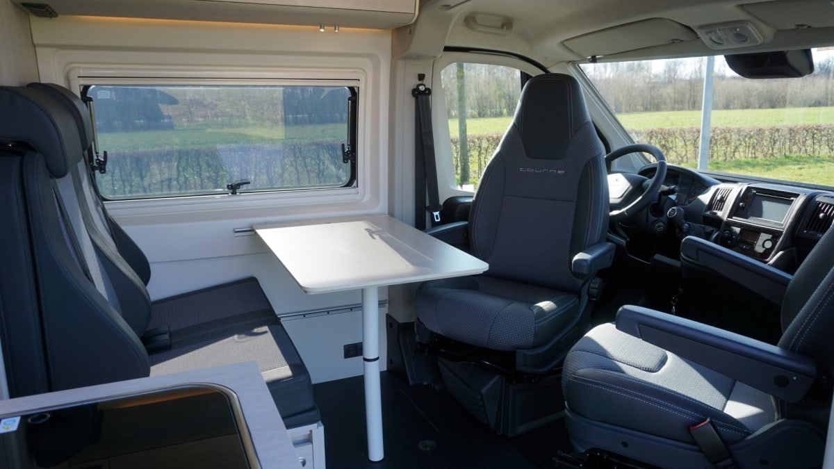 Tourne 6.4 – New Bus camper for Rent Peugeot Boxer from €125 p.d. - Goboony