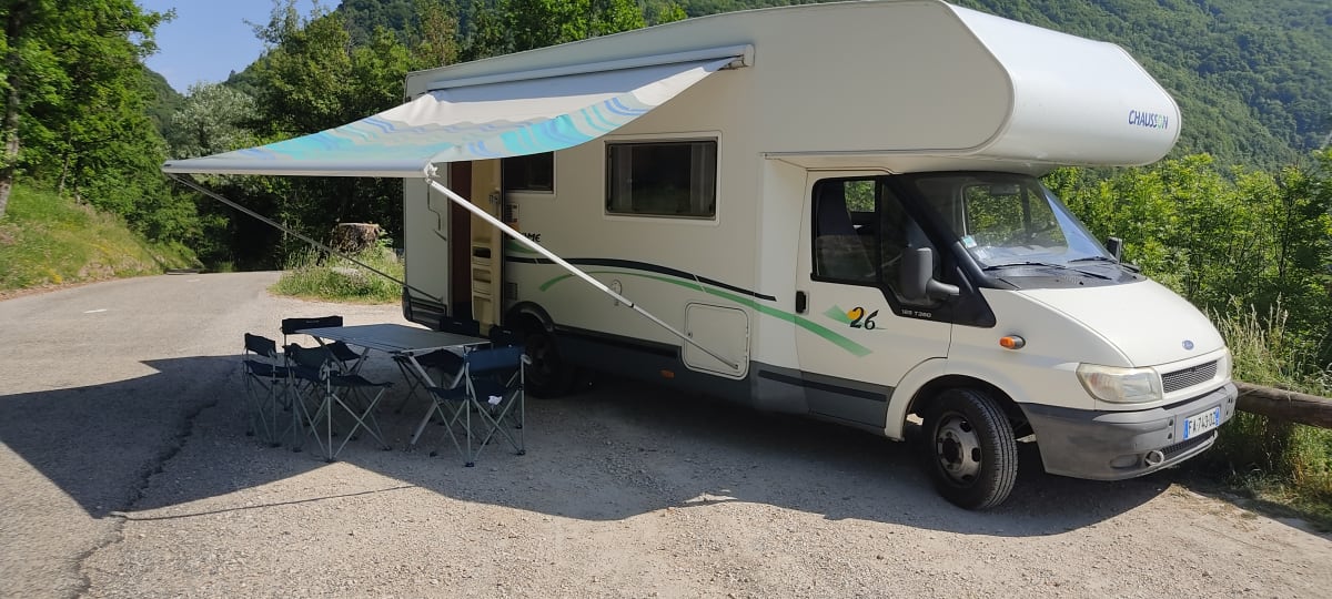 location CAMPING CAR CAPUCINE 6 PERSONNES à Toulon - Achat de