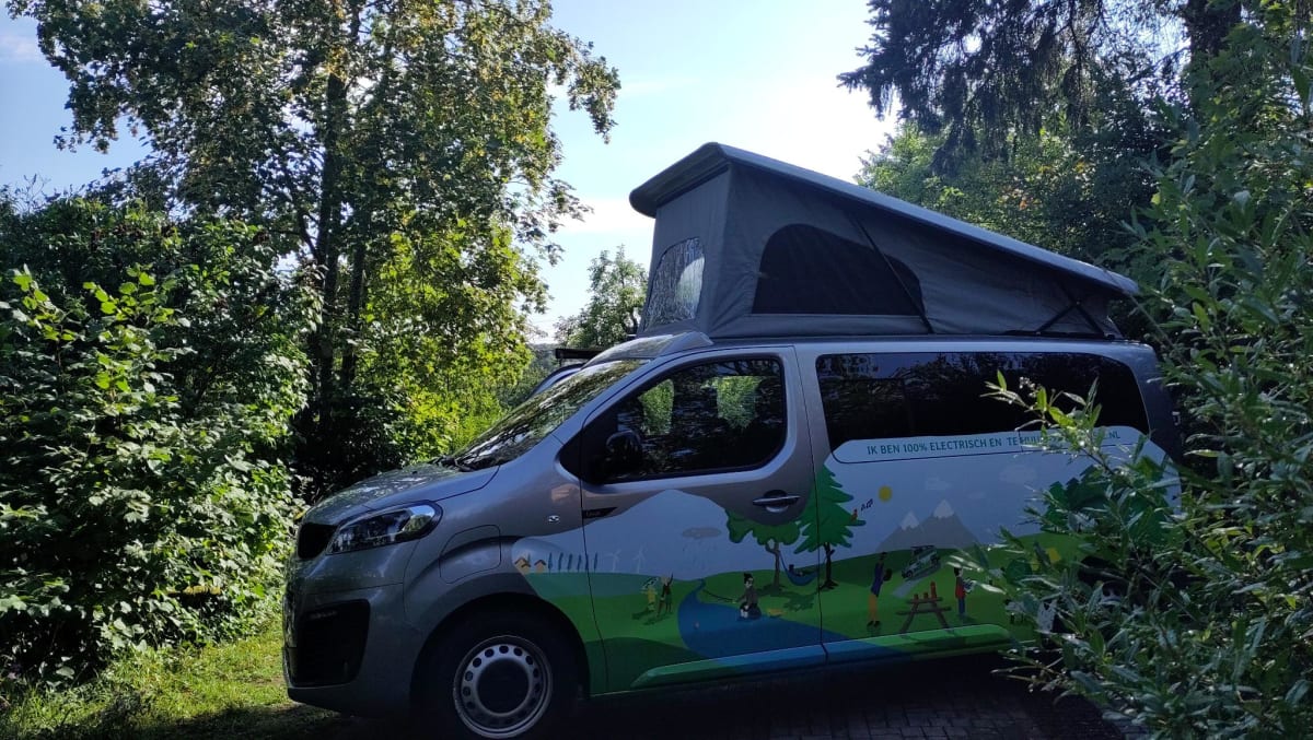 Ecobusje – Two-person electric camper van from Ecobusje from €109