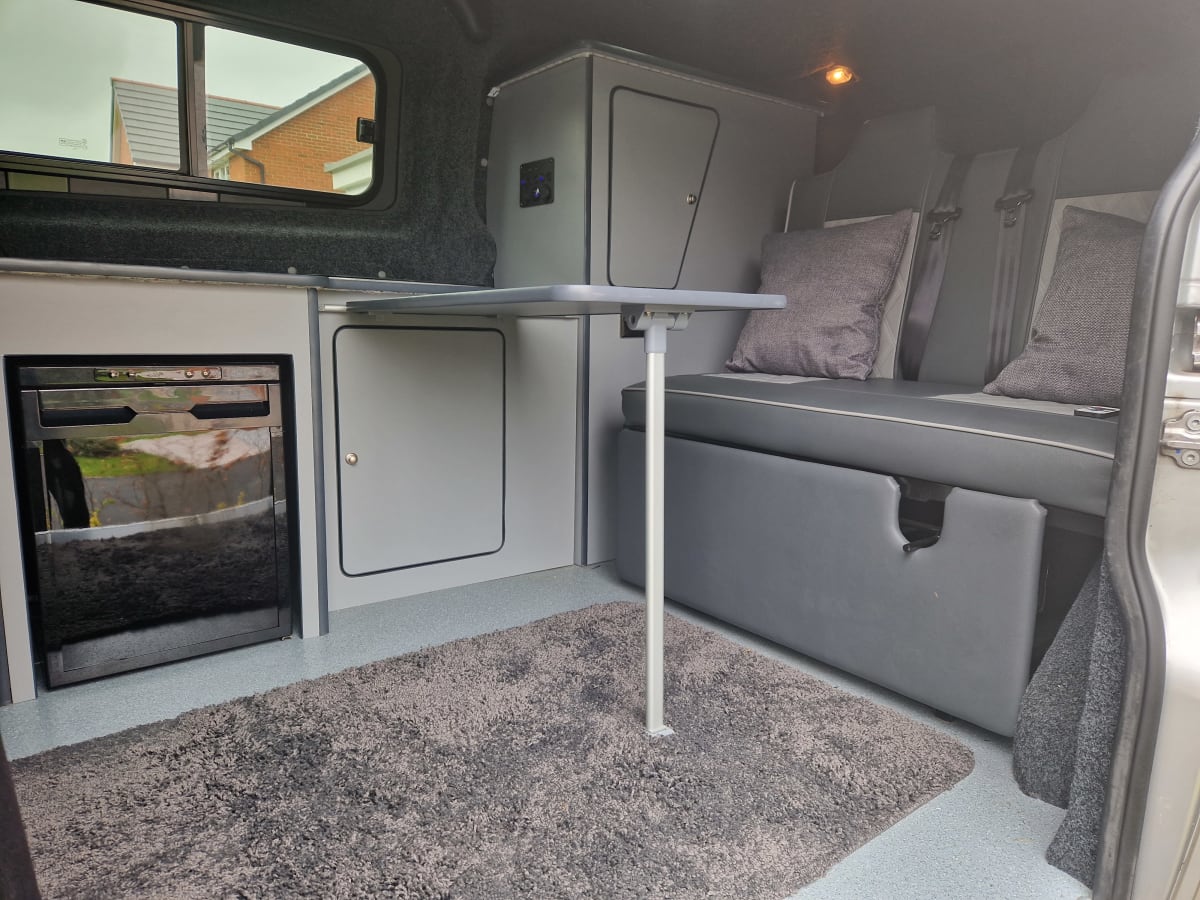 ▷ Sitzbezüge passend für Ford Custom Wohnmobil Camper Caravan in