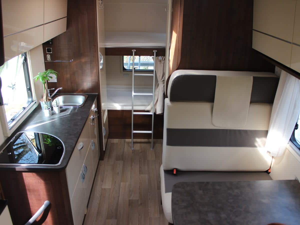 Joy Motorhome – NOUVEAU CAMPING 6 p. XGO Dynamic (MARS 2021) à