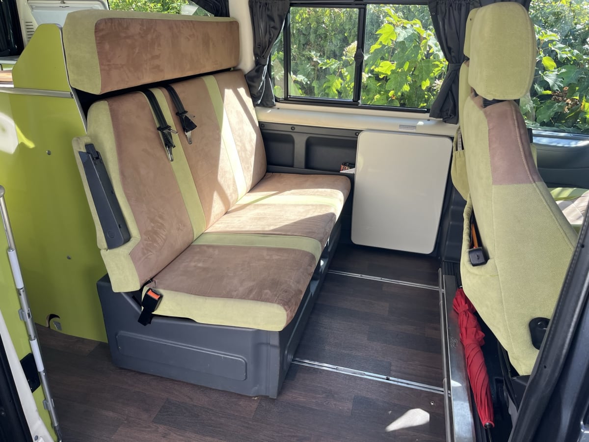 Beautiful Ford Transit Nugget with high roof, lots of space in a compact  bus! from €85 p.d. - Goboony