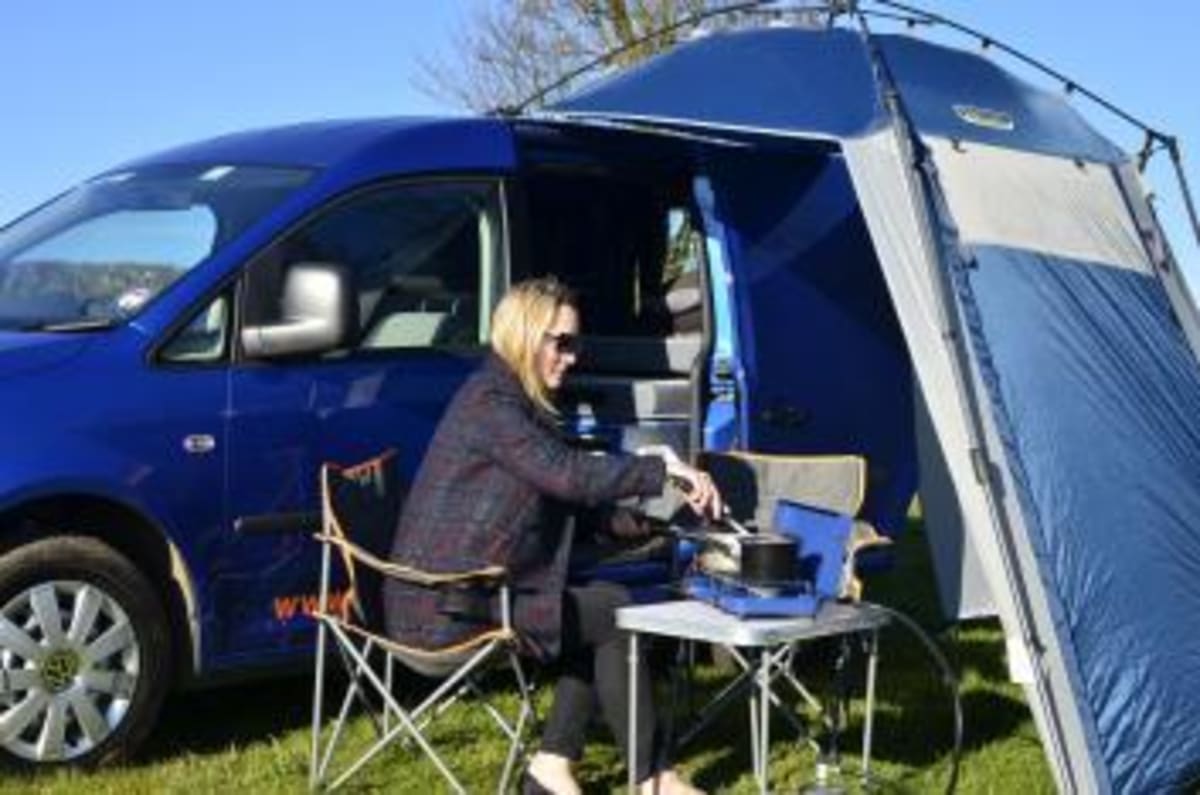 Vw Camping Car London From 55 00 P D Goboony