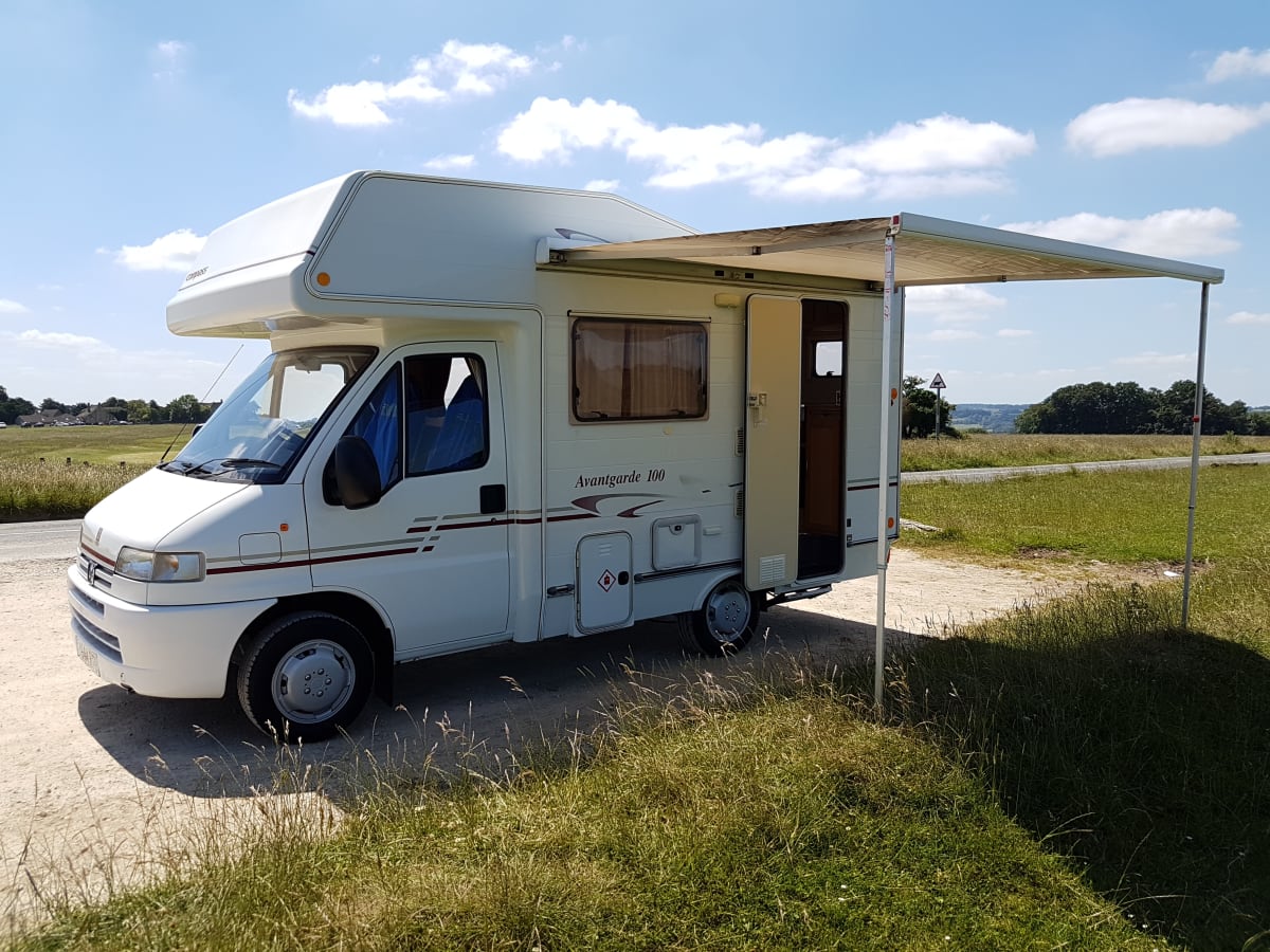 peugeot camper van