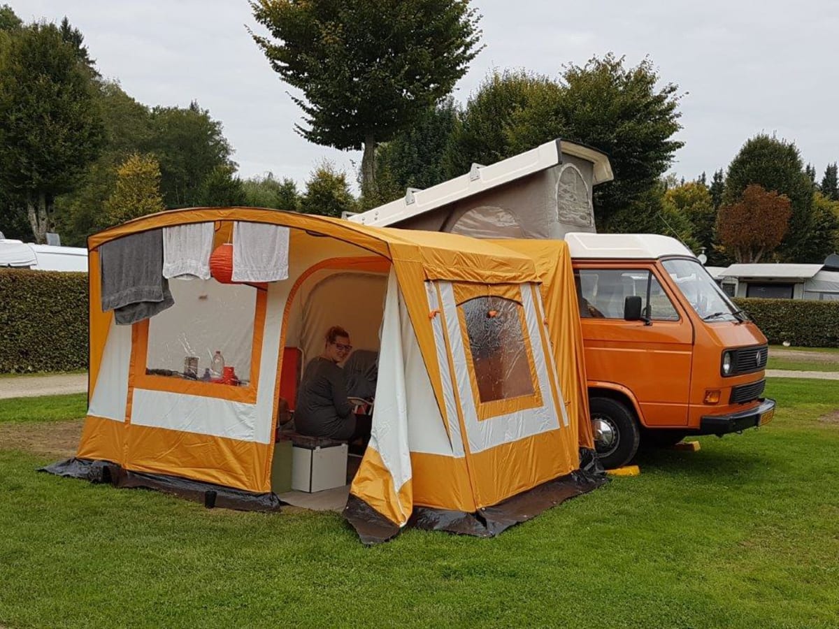 BOB-Mobiel – The BOB-Mobile VW T3 (with heating) from €81.00 p.d. - Goboony
