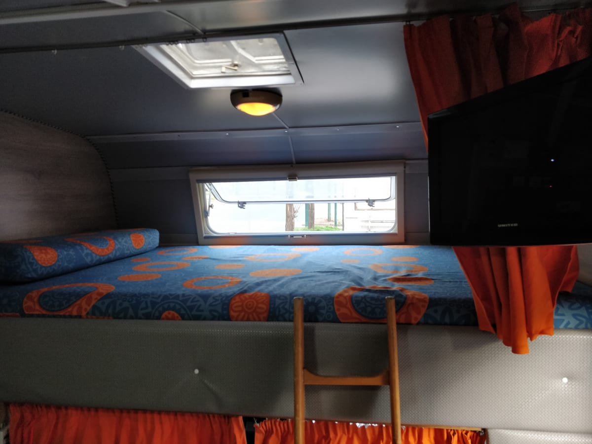 ciuchino camper vintage mansardato