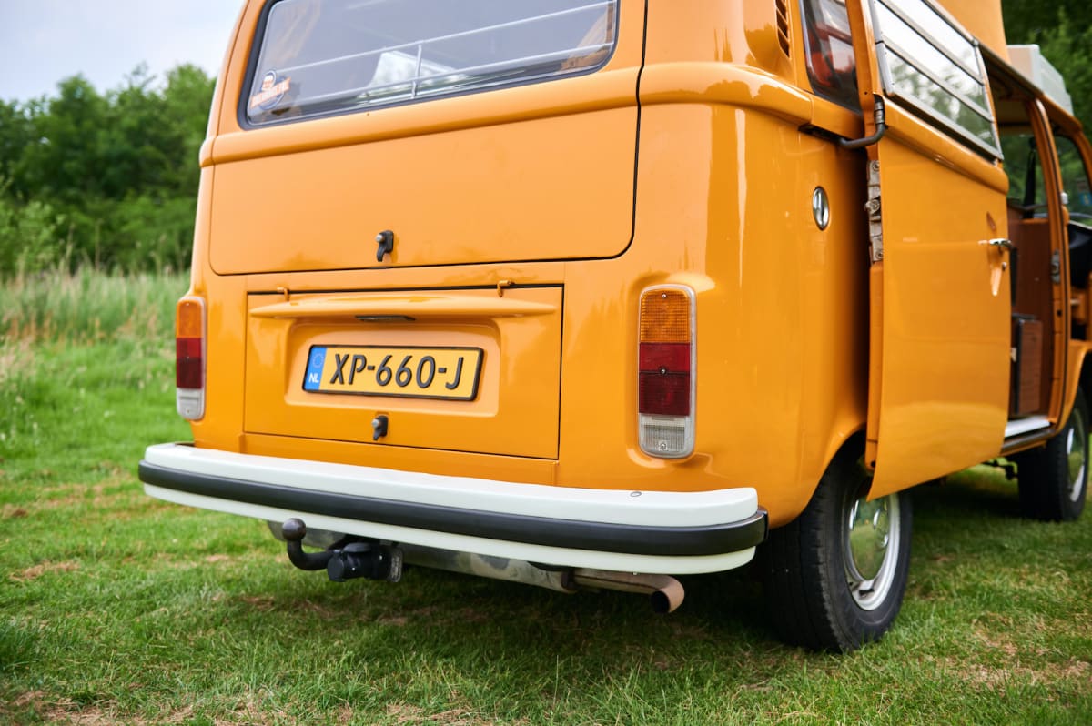 Bus Helsinki – Volkswagen T2b, 1978 from €109 p.d. - Goboony