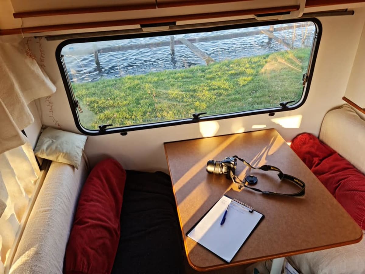 Maeve – Camping-car avec poêle à bois à partir de 85,00 € par jour Goboony