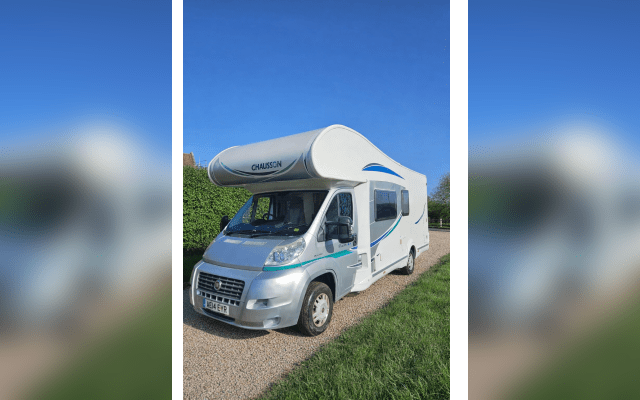 Rental - Coachbuilt motorhome - null - #94196