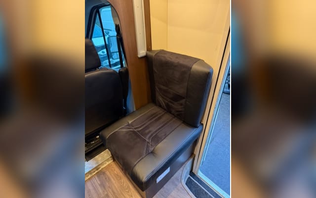 Rental - Coachbuilt motorhome - null - #94851