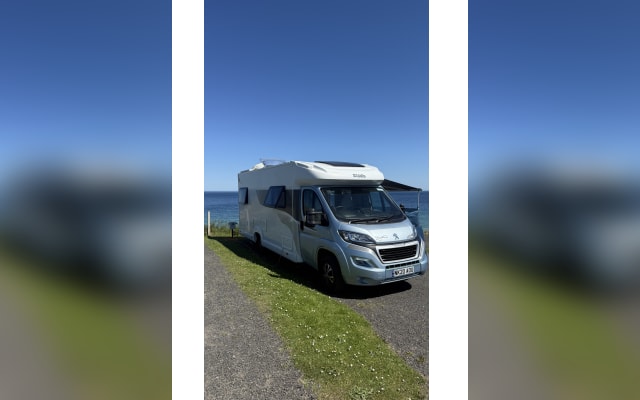 Vermietung - Teilintegriertes Wohnmobil - null - #95947