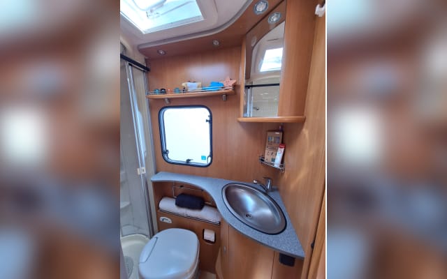 Location - Camping-car Profilé - null - #90452