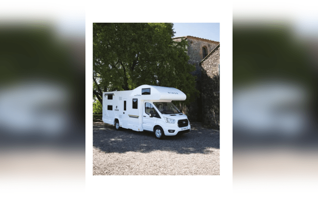 Rental - Coachbuilt motorhome - null - #98671