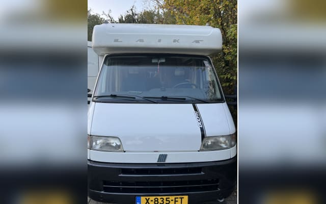 Alquiler - Autocaravana Perfilada - null - #78675