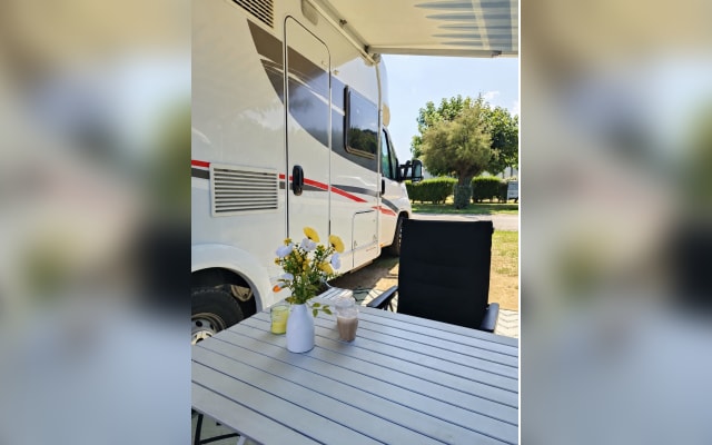 Location - Camping-car Profilé - null - #96999