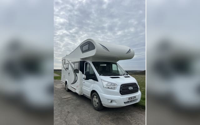 Rental - Coachbuilt motorhome - null - #91156