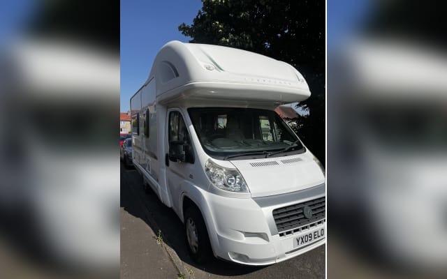 Rental - Coachbuilt motorhome - null - #91734
