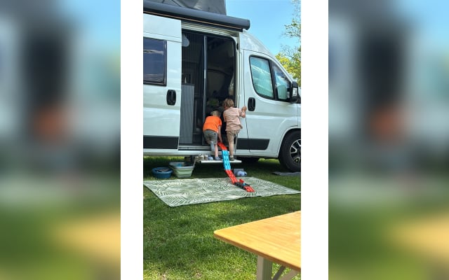 Location - Fourgon aménagé - null - #94378