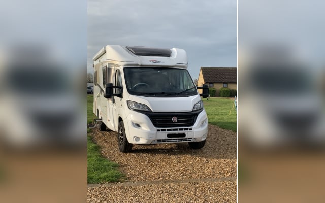 Rental - Low profile motorhome - null - #89842