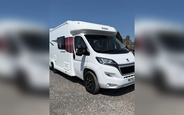 Rental - Coachbuilt motorhome - null - #93754