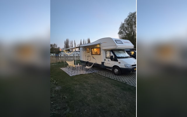 Boeking - Alkoof camper - null - #95805