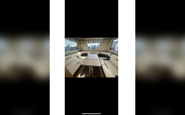 Rental - Coachbuilt motorhome - null - #95237