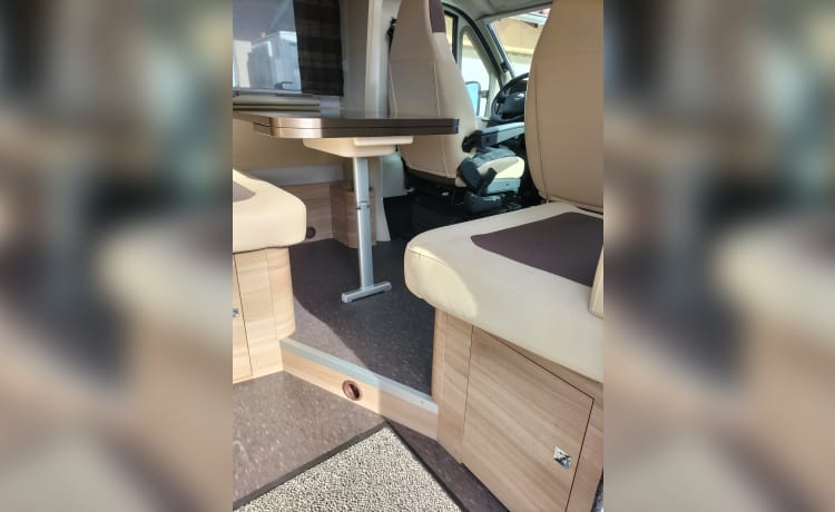 Le Pépère  – ADRIA MATRIX 670 SL 5 PLACES CG