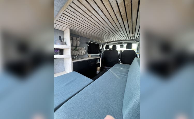 Adventure Bus! – 2 berth Ford campervan from 2017