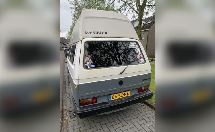 Sunny – 4p Volkswagen campervan uit 1989
