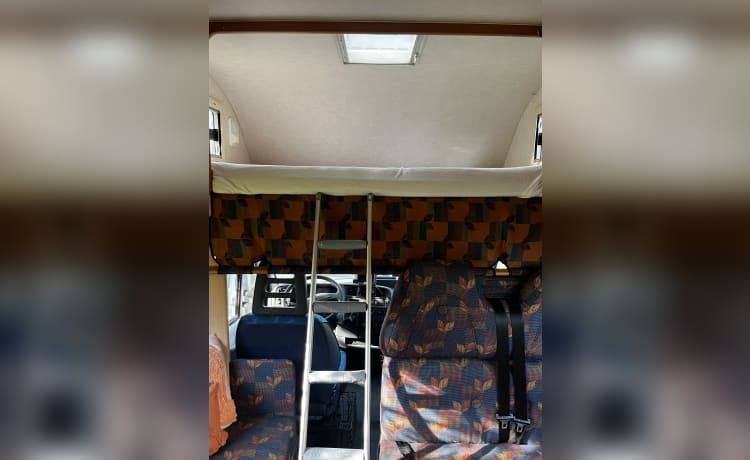 Vondel – Gezellige 5-persoons familiecamper Fiat Ducato (2000)