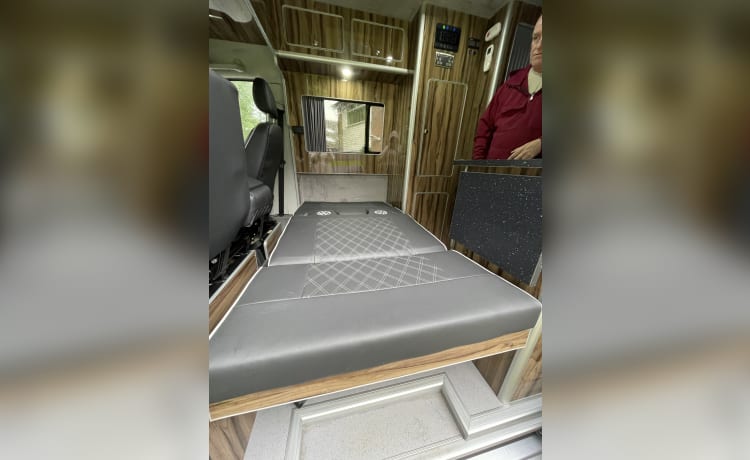 4 berth Volkswagen campervan 2017