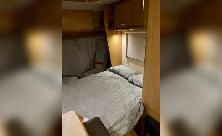 Molly – 2 berth Fiat bus from 2005