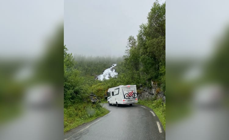 De ideale camper voor een trip met kinderen – Träumen, fahren, erkunden und genießen