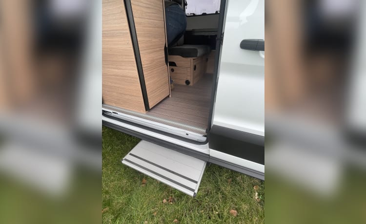 Nieuwe Ford Campervan 