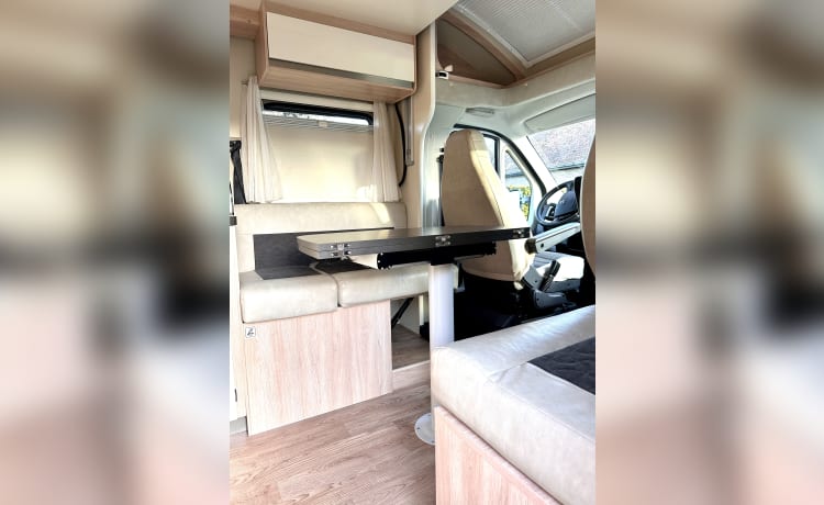 Mobil-home tout équipé et neuf