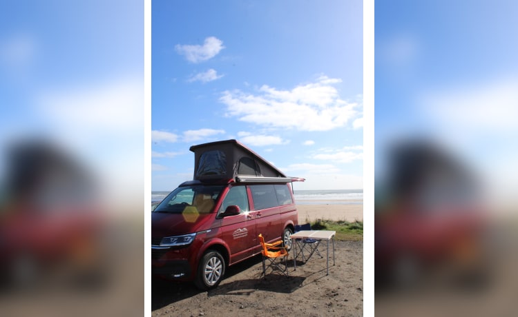 Ruby – 2023 luxury VW Transporter 6.1 automatic Campervan